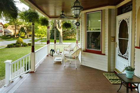 Porch Definition & Meaning .
